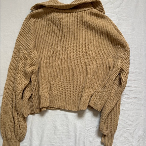 Zip-Front Ribbed Sweater - Picture 4 of 4